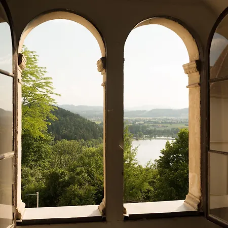 מלון Schloss Seggau